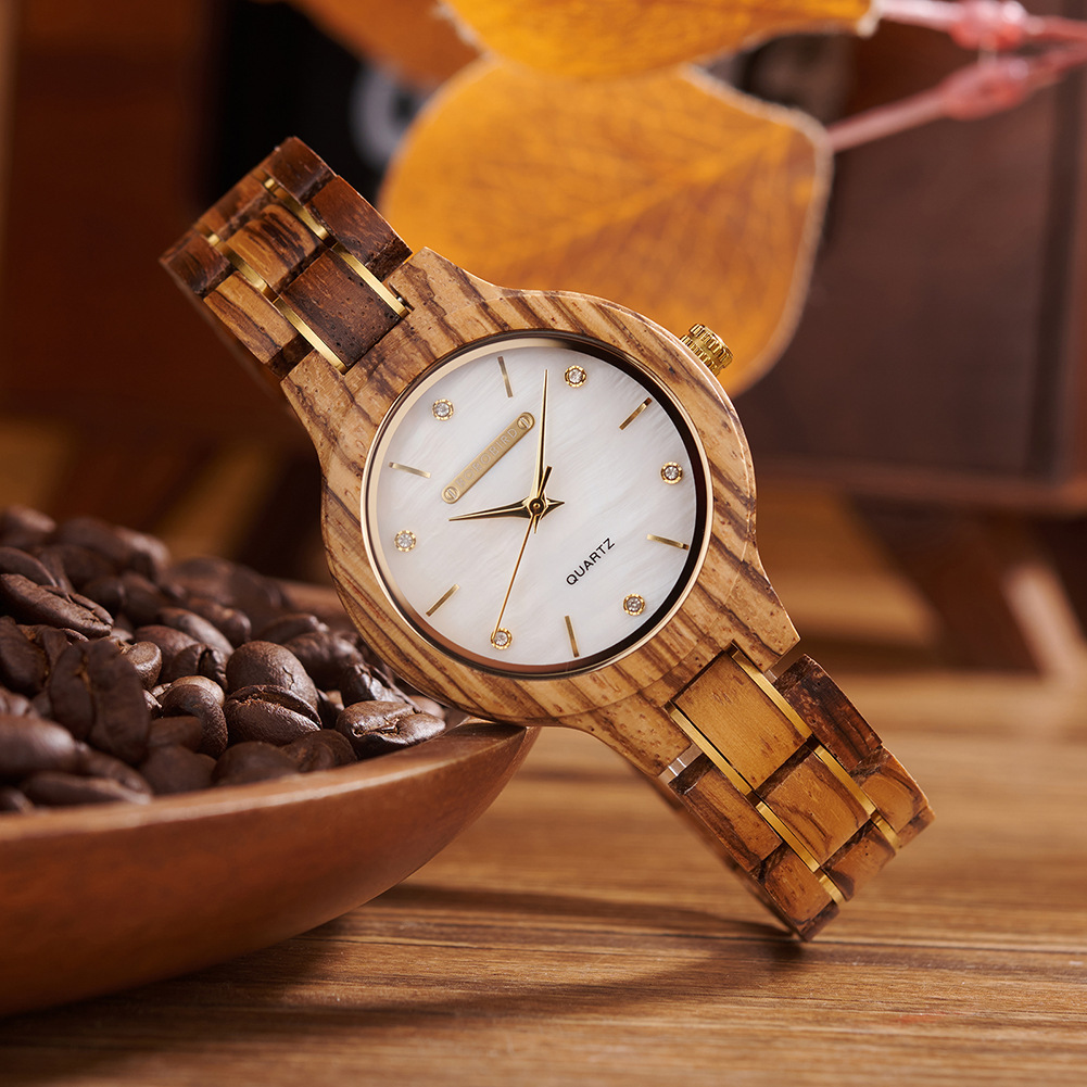 Simple Stylish And Trendy Quartz Watch - Image 3